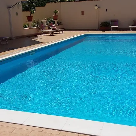 Aparthotel Le Palme Di Conturrana Tropicale